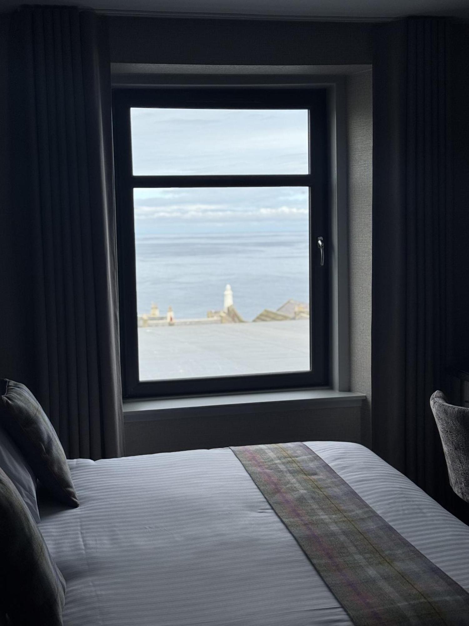 The Knowes Hotel & Restaurant Macduff Værelse billede